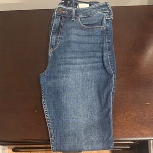 Hollister Women's Skinny Jeans - Medium Blue